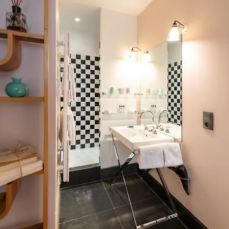 Hotel 1er Etage Marais 3*