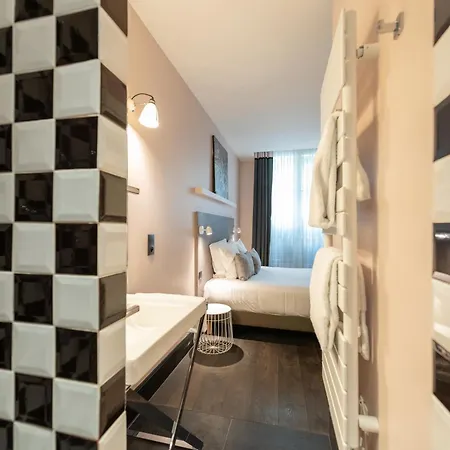 Hotel 1er Etage Marais 3*