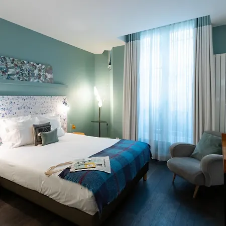 1er Etage Marais 3*