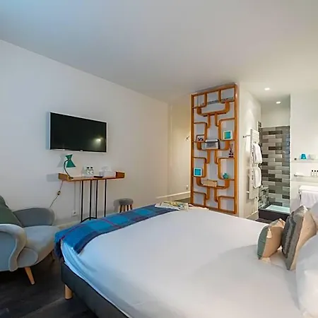 1er Etage Marais Hotel 3*