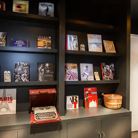 1er Etage Marais Paris