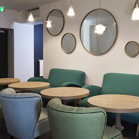 1er Etage Marais Hotel