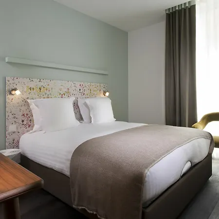 1er Etage Marais 3*