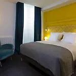 1er Etage Marais 3*